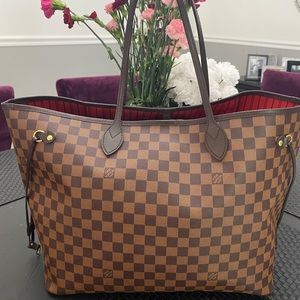 Neverfull GM ebene red interior